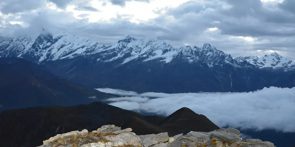 Singalila Round Trek: